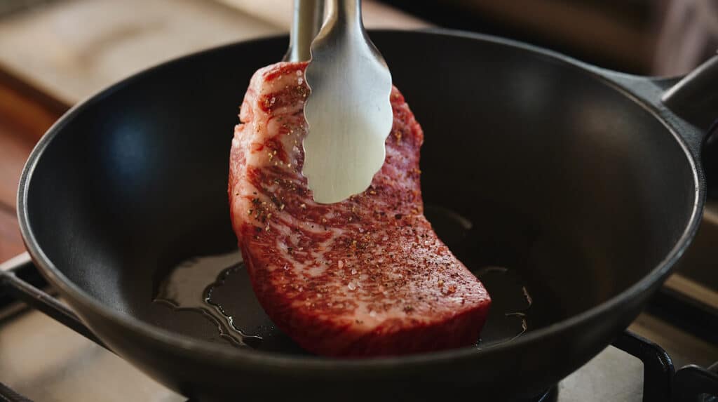 石垣牛 サーロインステーキ image 3