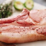 石垣島アグー豚 骨付きロース thumbnail 0