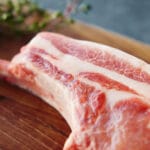 石垣島アグー豚 骨付きロース thumbnail 2